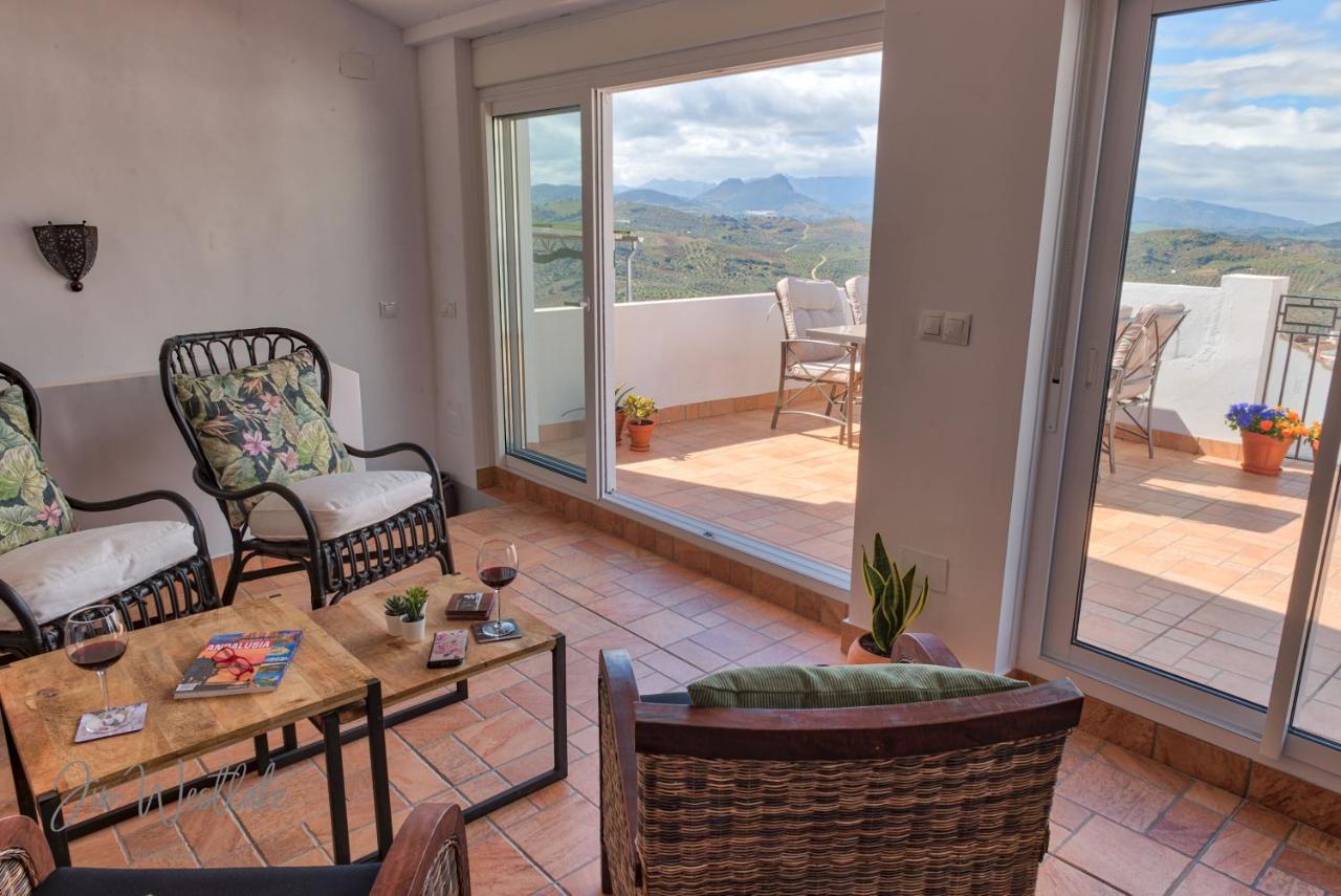 Olive Tree Bed And Breakfast オルベラ エクステリア 写真